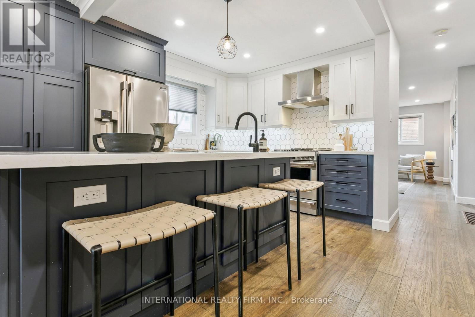 50 DENISON AVENUE Image 3