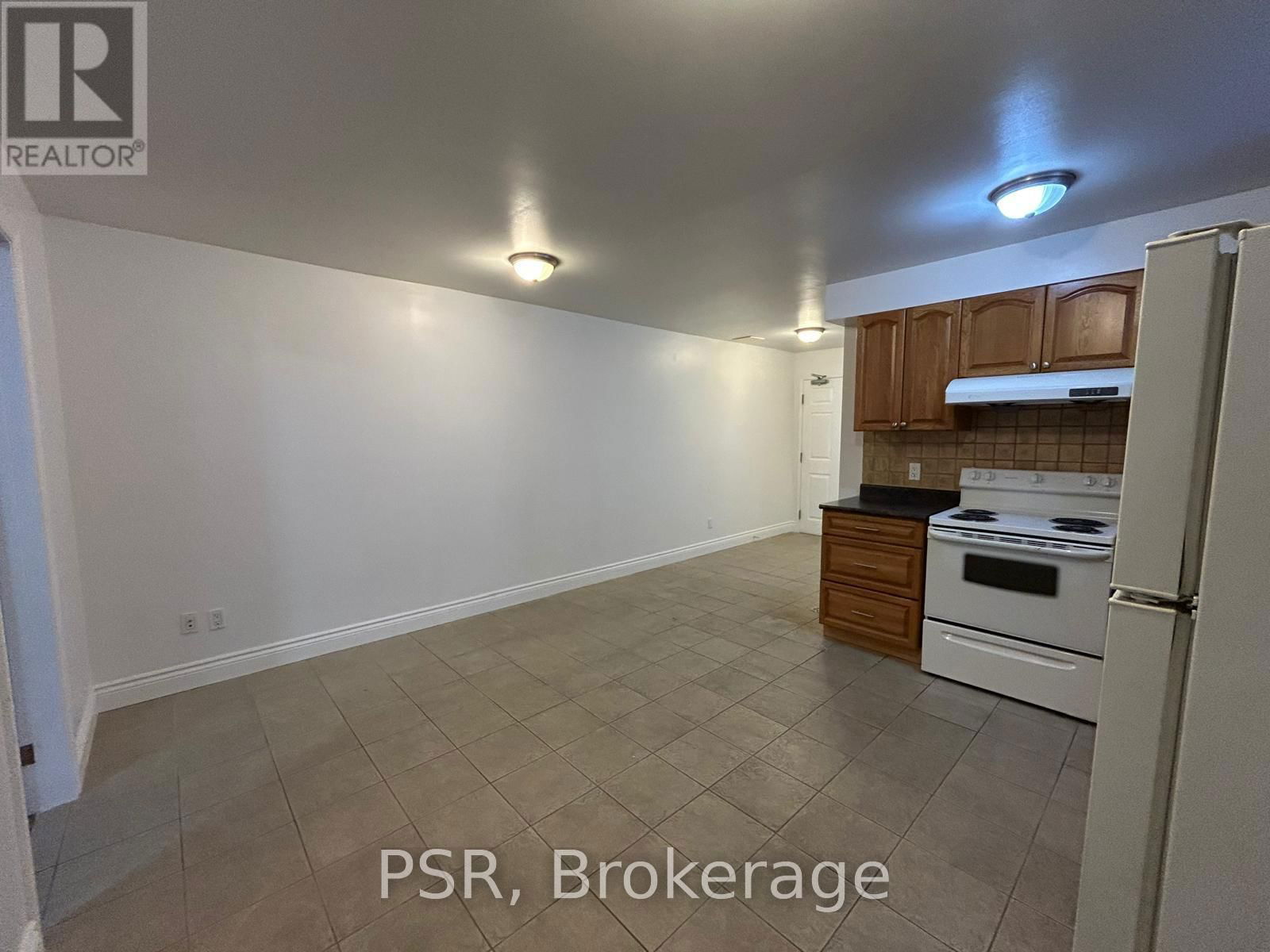 6 - 349 NORTHCLIFFE BOULEVARD Image 4