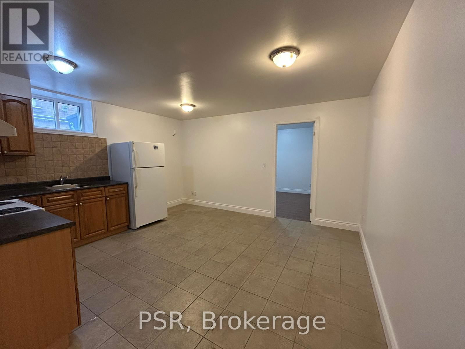 6 - 349 NORTHCLIFFE BOULEVARD Image 5