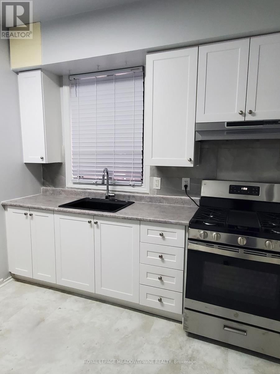 1 - 723 DUFFERIN STREET Image 1