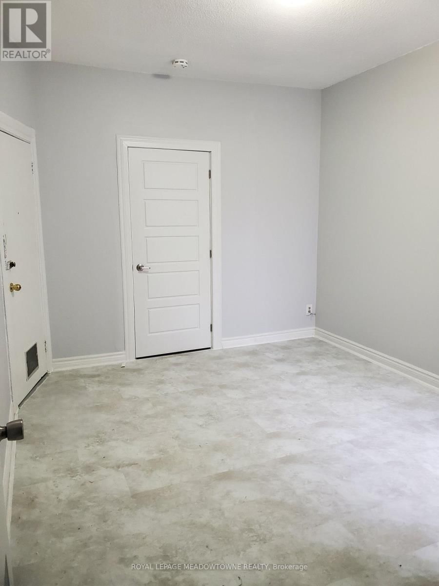1 - 723 DUFFERIN STREET Image 5