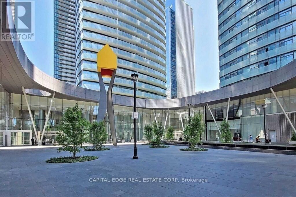 2802 - 14 YORK STREET Image 14