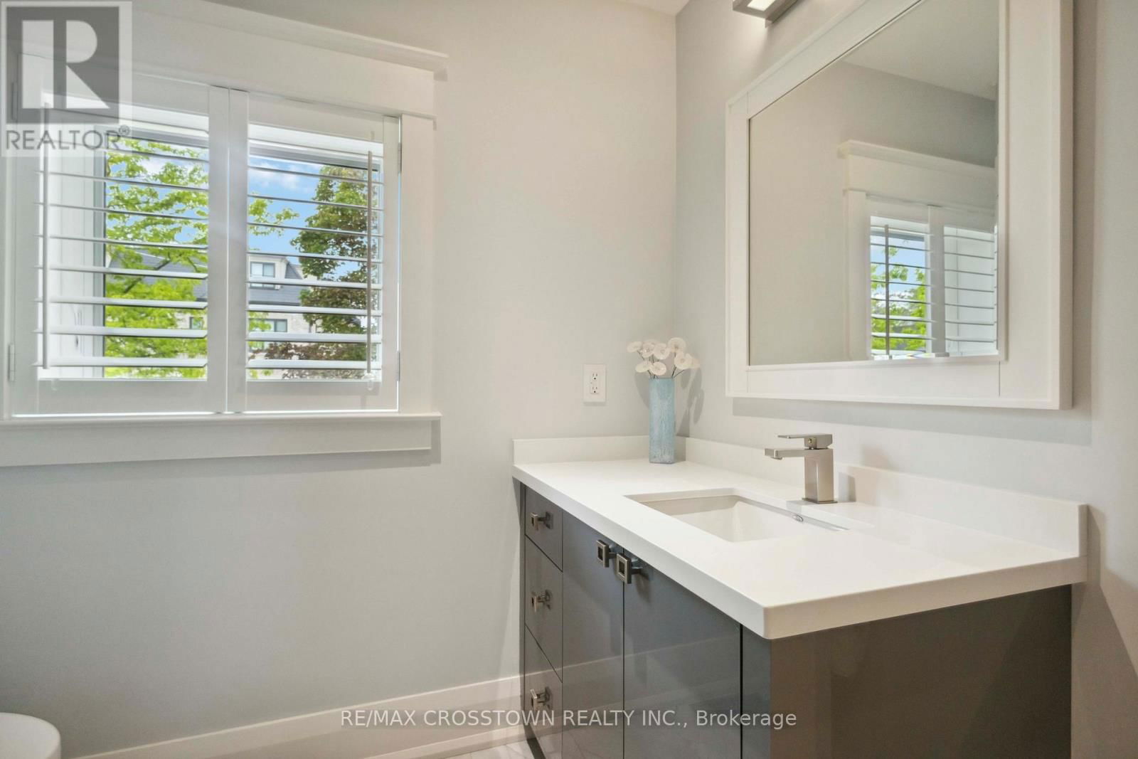 353 BRIAR HILL AVENUE Image 22