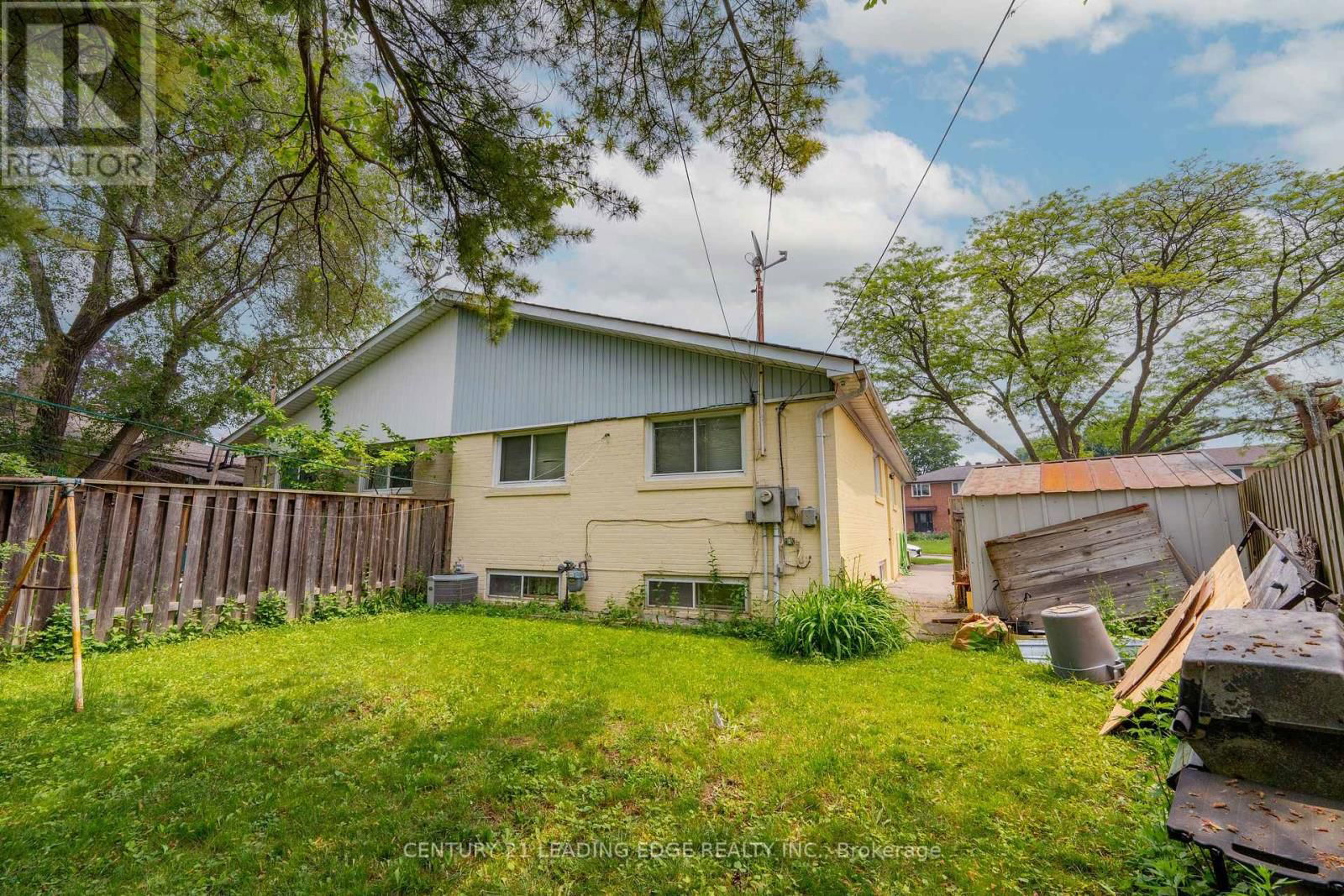 6 RAVENROCK COURT Image 39