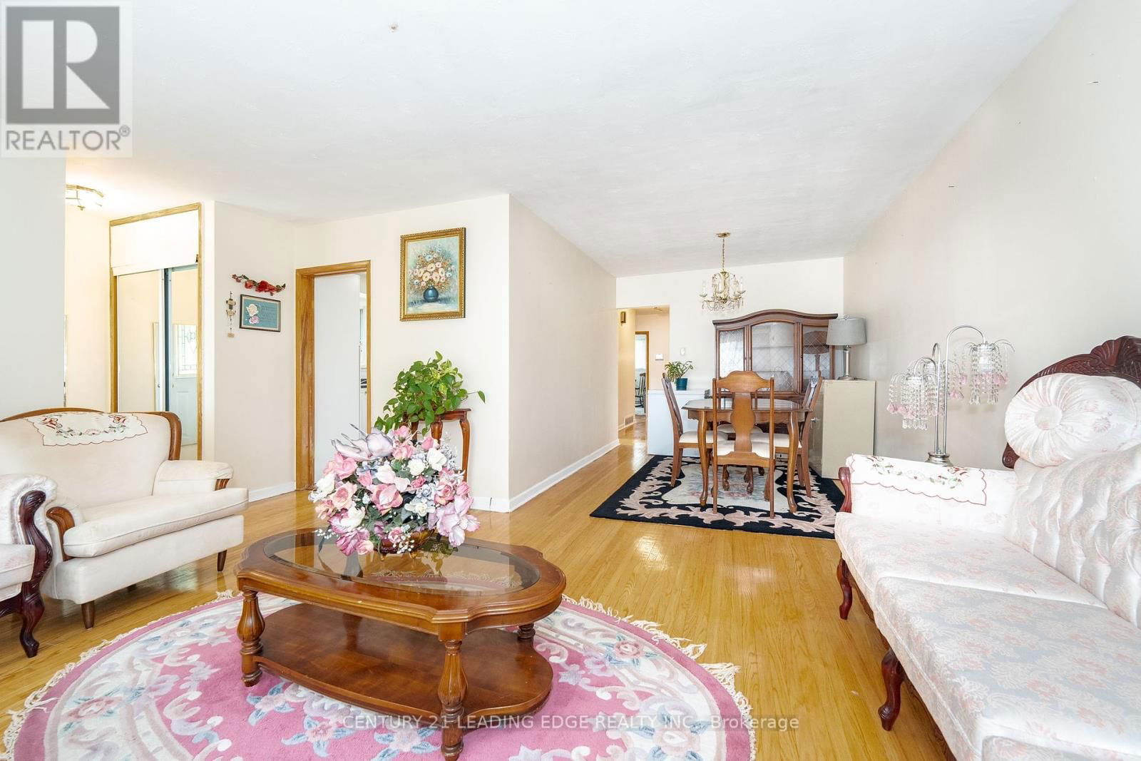 6 RAVENROCK COURT Image 6