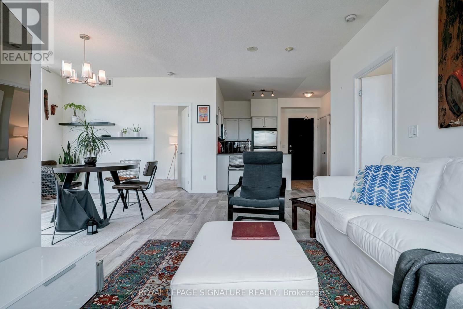 230 - 231 FORT YORK BOULEVARD Image 9