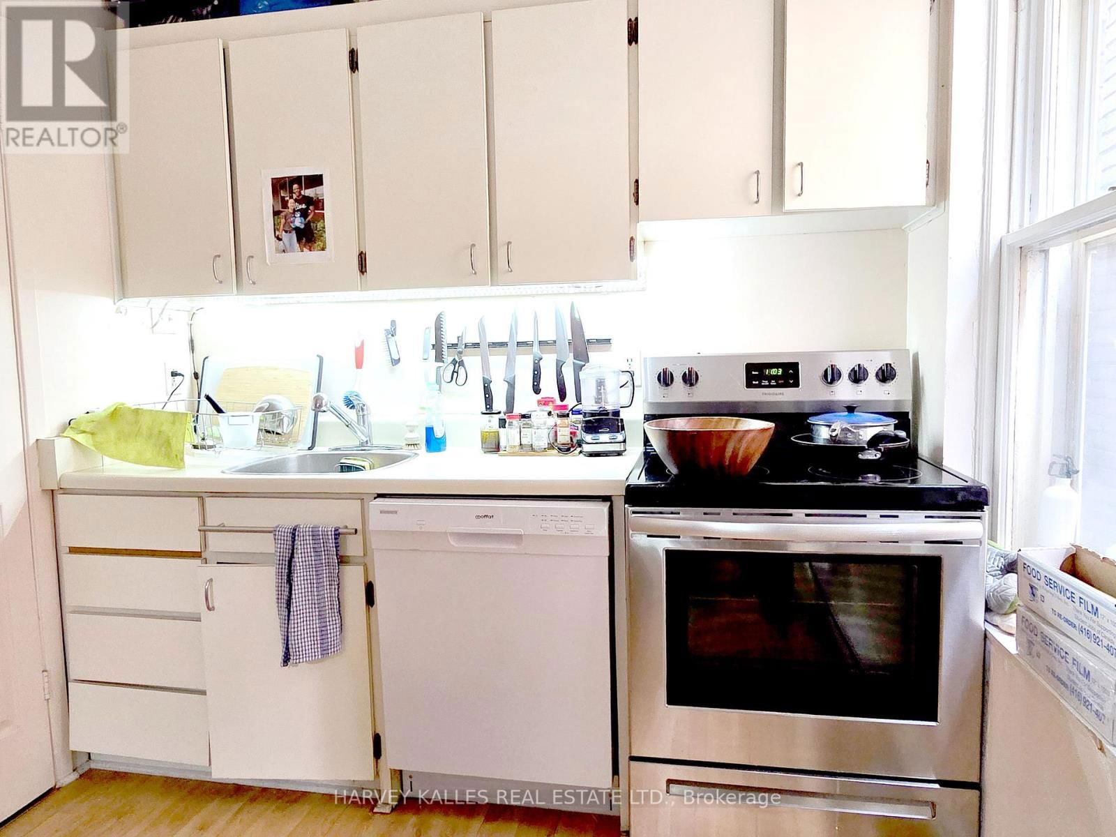 105 PEMBROKE STREET Image 22