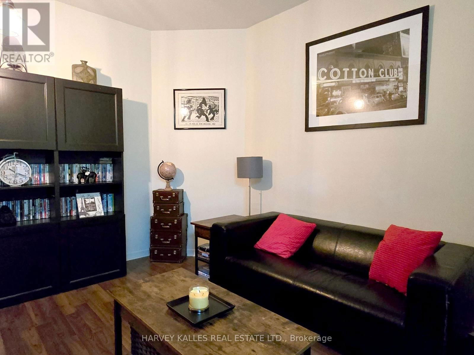 105 PEMBROKE STREET Image 25