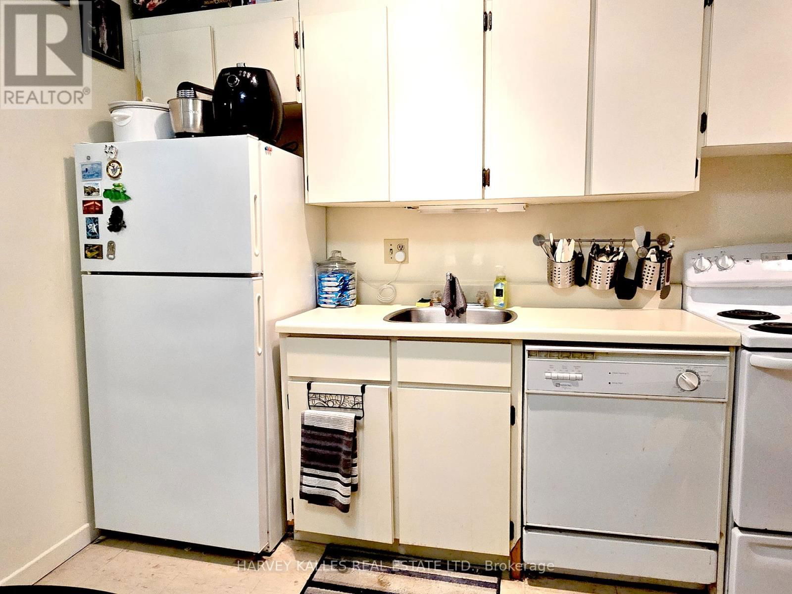 105 PEMBROKE STREET Image 28
