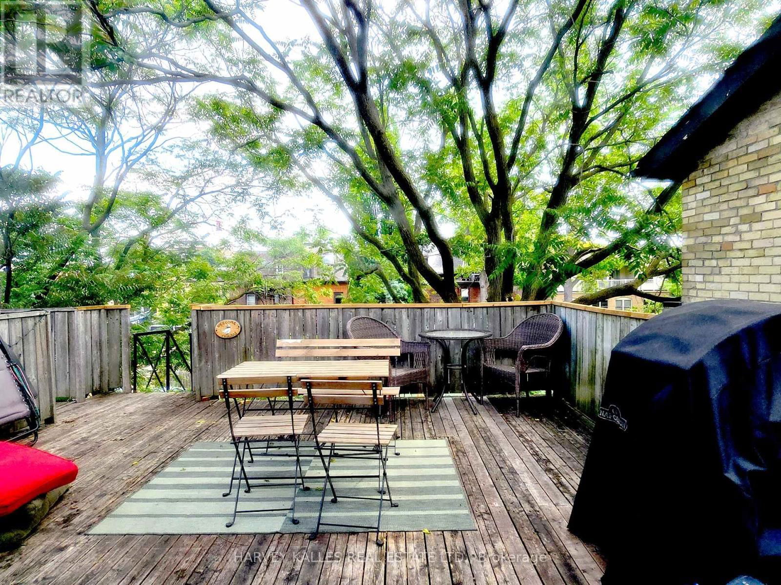 105 PEMBROKE STREET Image 33