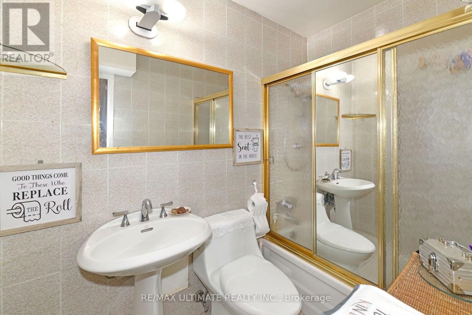 510 - 335 LONSDALE ROAD Image 11