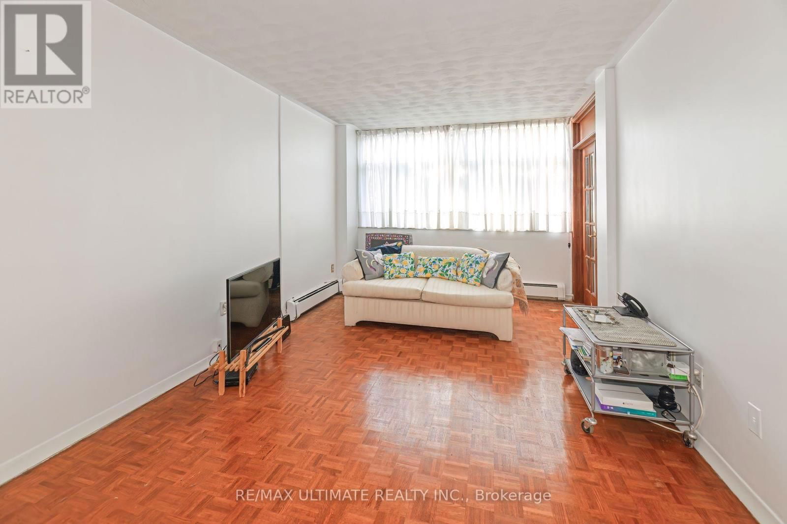510 - 335 LONSDALE ROAD Image 3