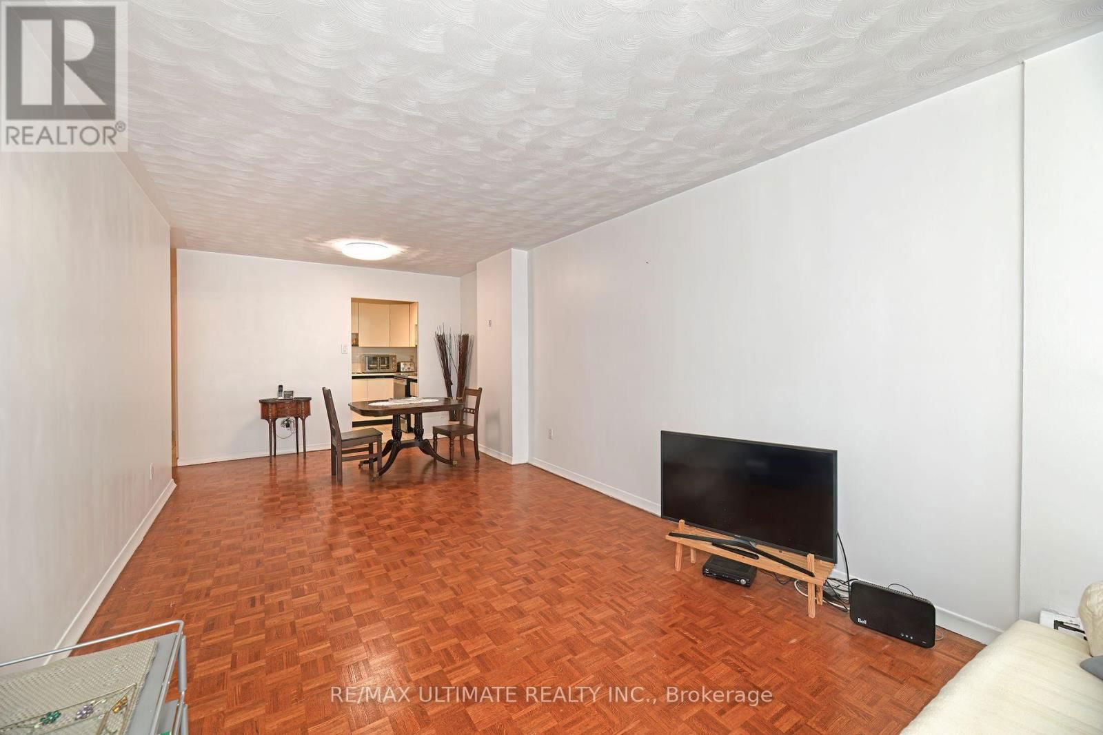510 - 335 LONSDALE ROAD Image 5