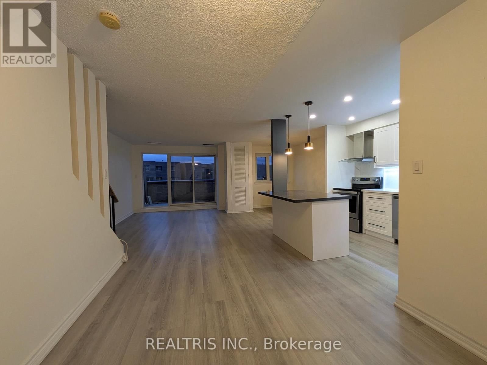 339 - 4005 DON MILLS ROAD Image 6