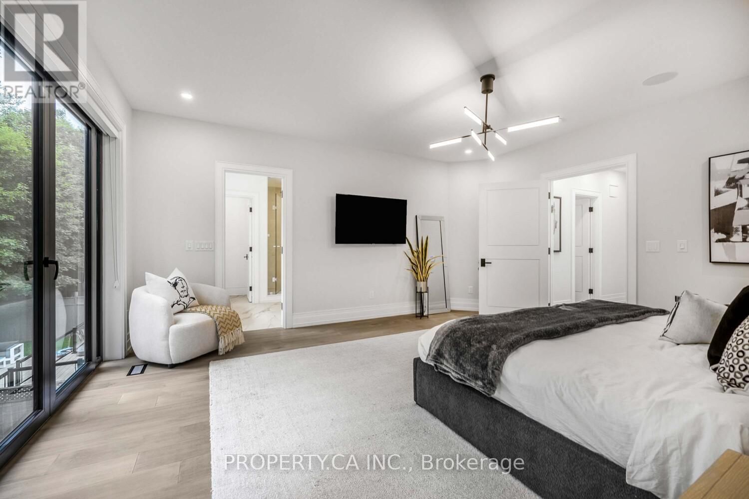 8 MANOR HAVEN ROAD Image 19