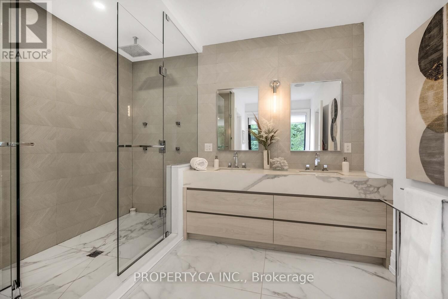 8 MANOR HAVEN ROAD Image 22