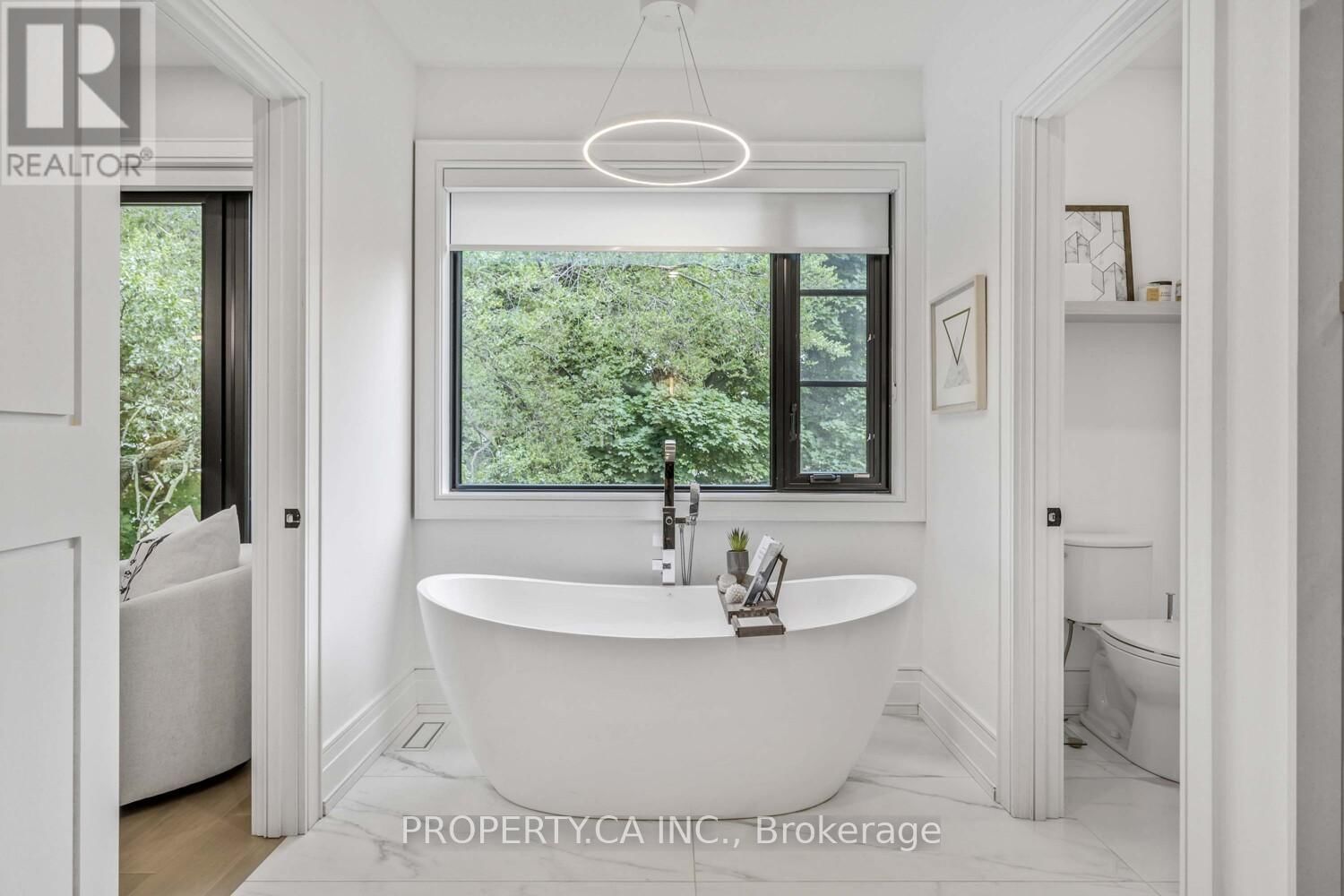 8 MANOR HAVEN ROAD Image 23