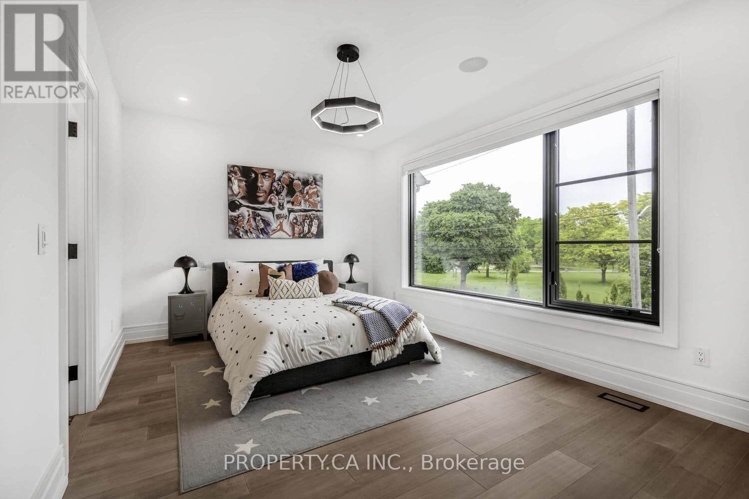 8 MANOR HAVEN ROAD Image 26