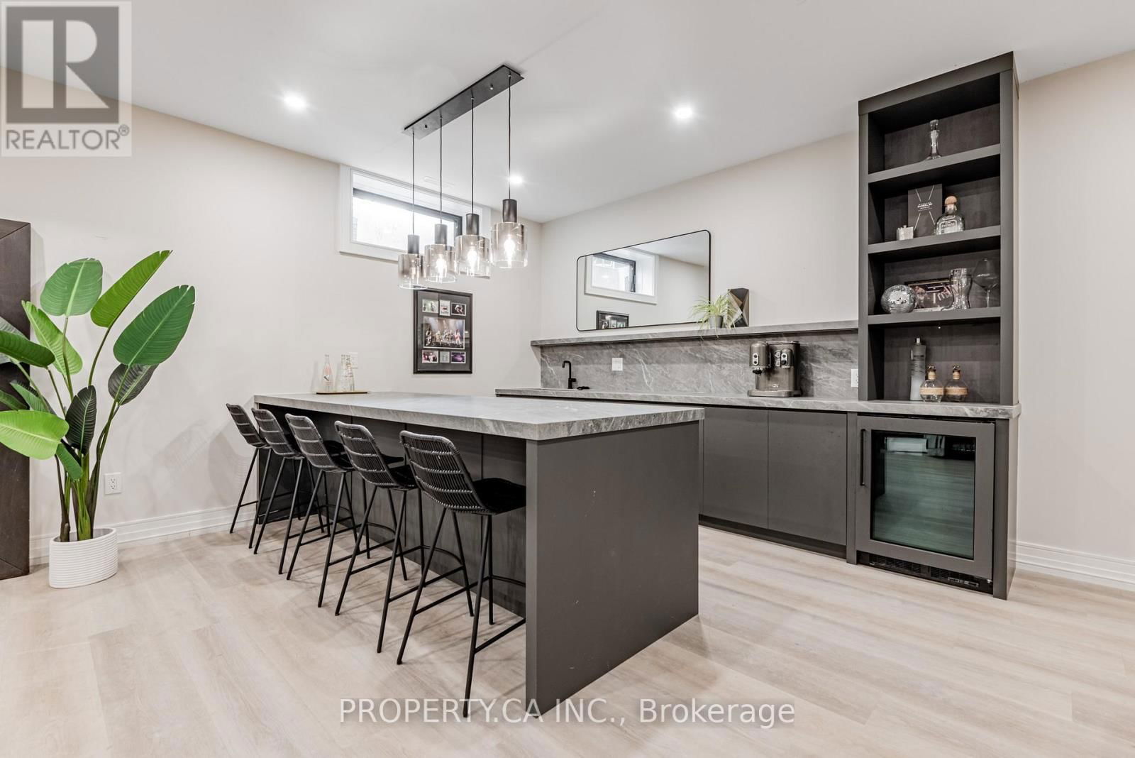 8 MANOR HAVEN ROAD Image 32