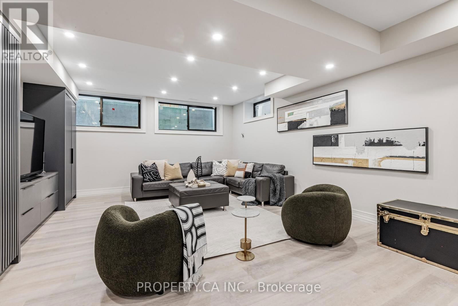 8 MANOR HAVEN ROAD Image 34
