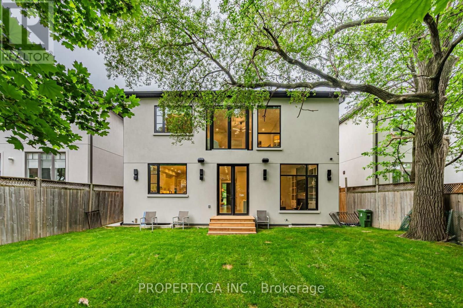 8 MANOR HAVEN ROAD Image 36