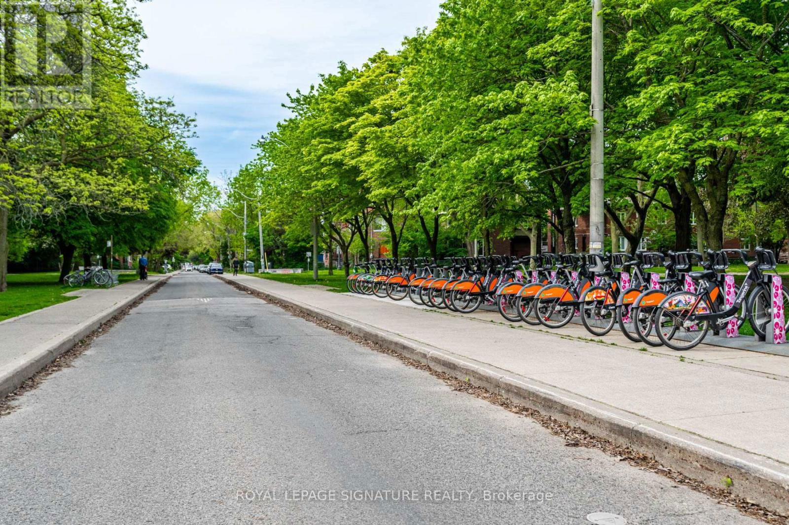 1B - 1 BELLWOODS PARK Image 9