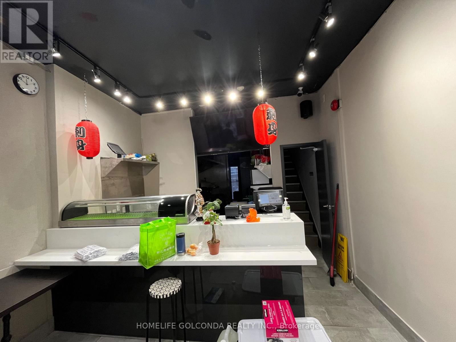 78 GERRARD STREET WEST Image 2