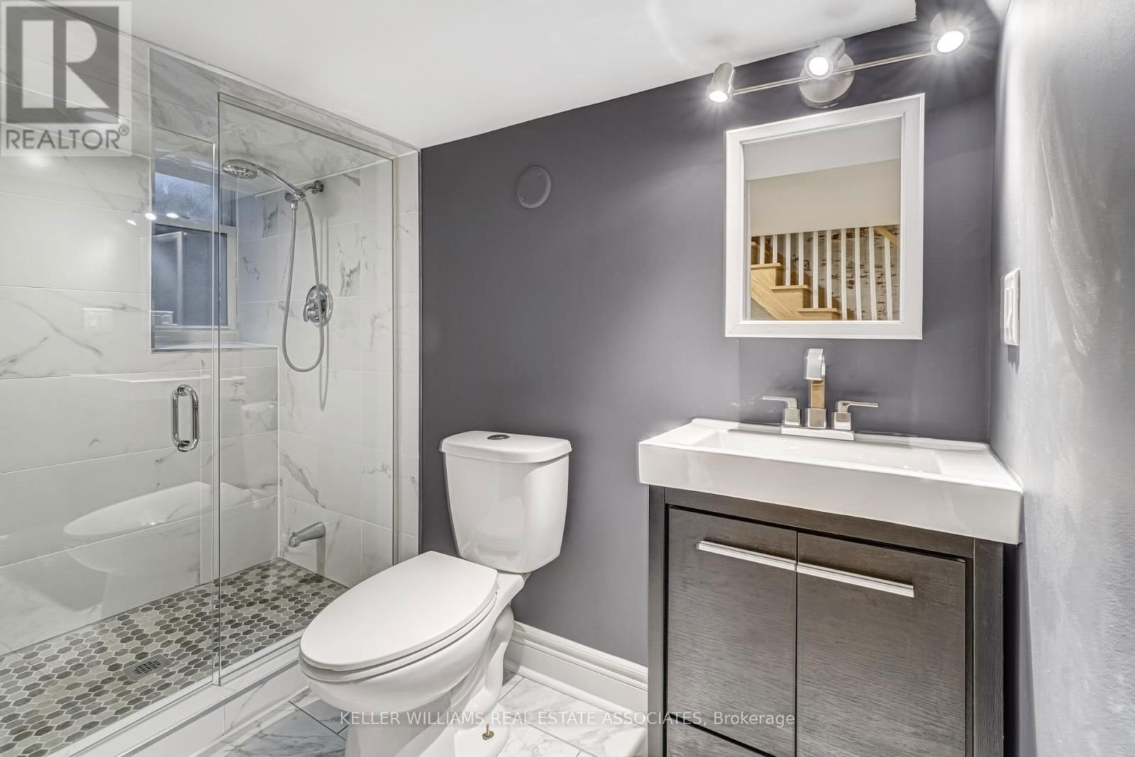 3 - 274 OSSINGTON AVENUE Image 15