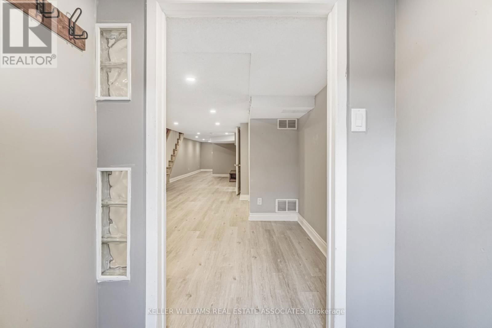3 - 274 OSSINGTON AVENUE Image 5