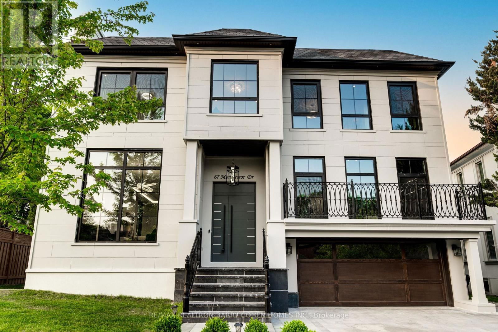 67 MONTRESSOR DRIVE NORTH Image 1