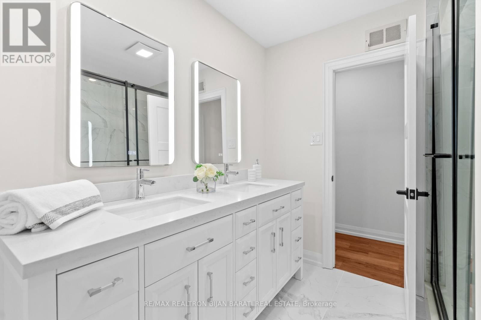 4 ROBINTER DRIVE Image 23