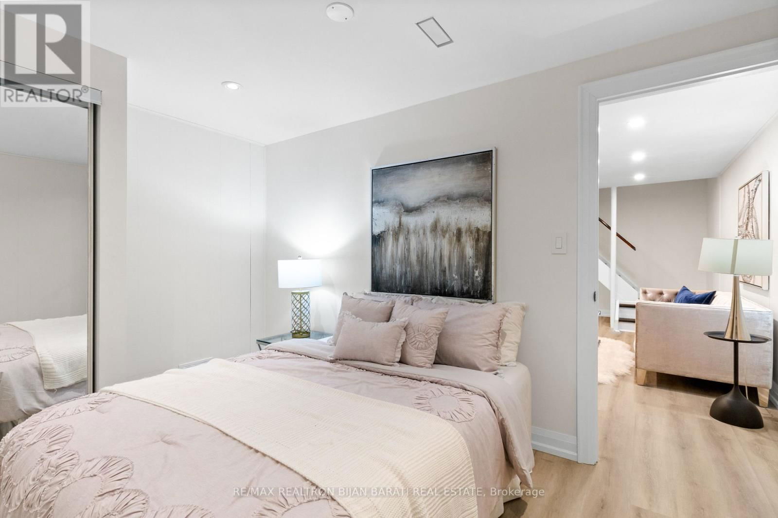 4 ROBINTER DRIVE Image 31