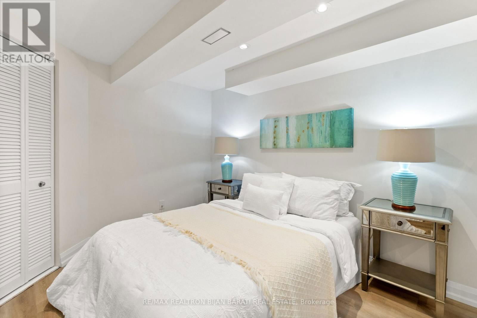 4 ROBINTER DRIVE Image 32