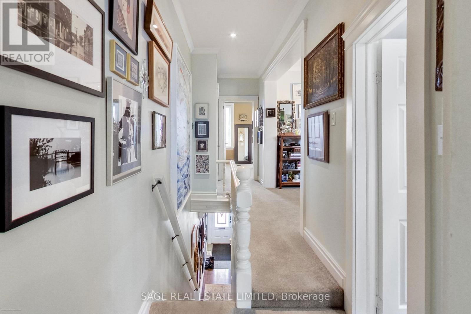 272 STERLING ROAD Image 18