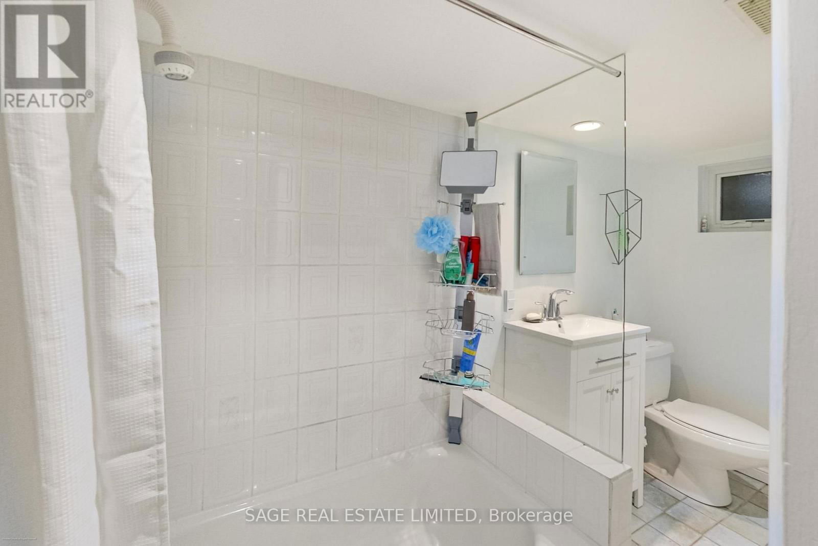 272 STERLING ROAD Image 31