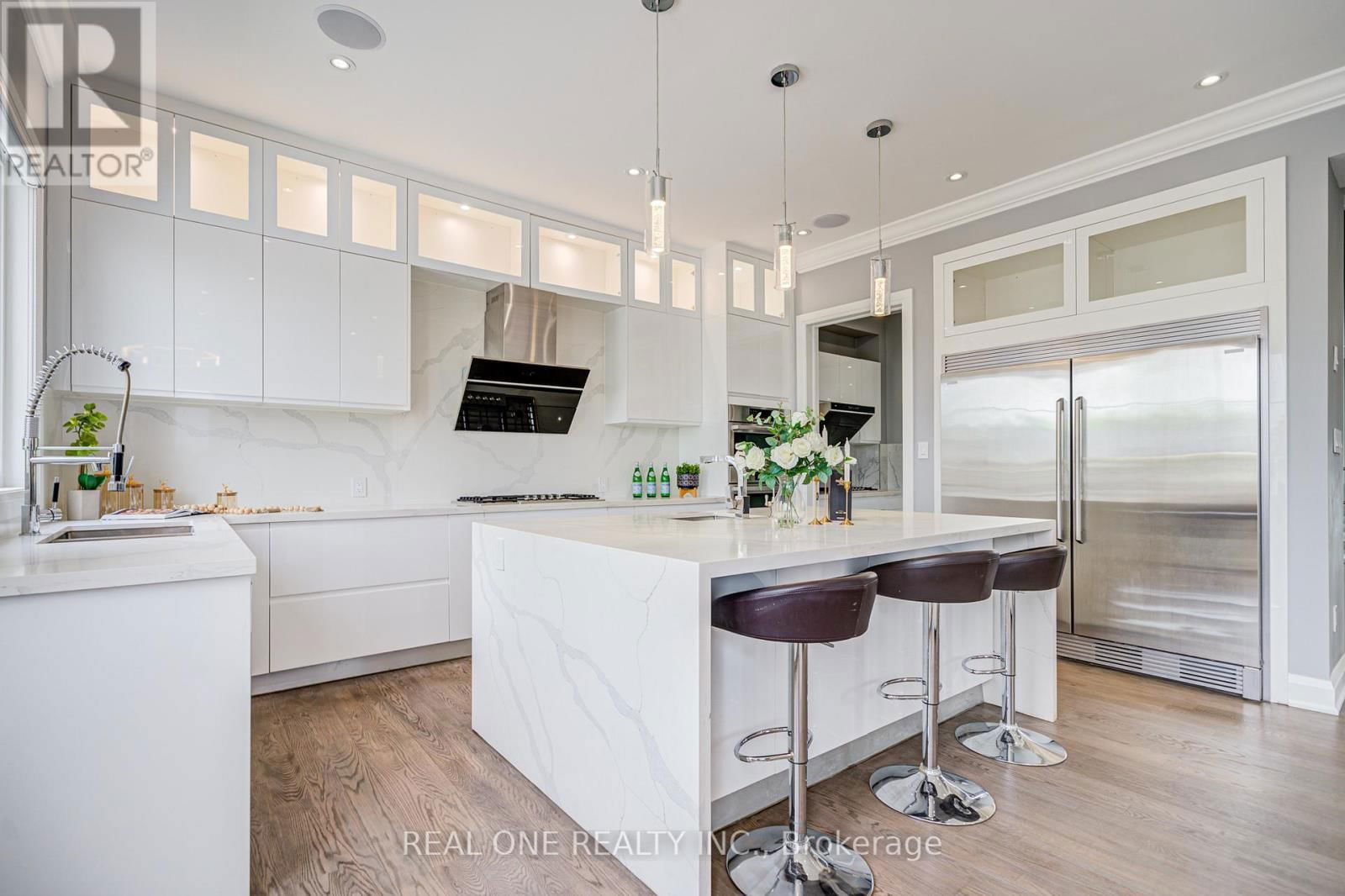 158 WATERLOO AVENUE Image 20