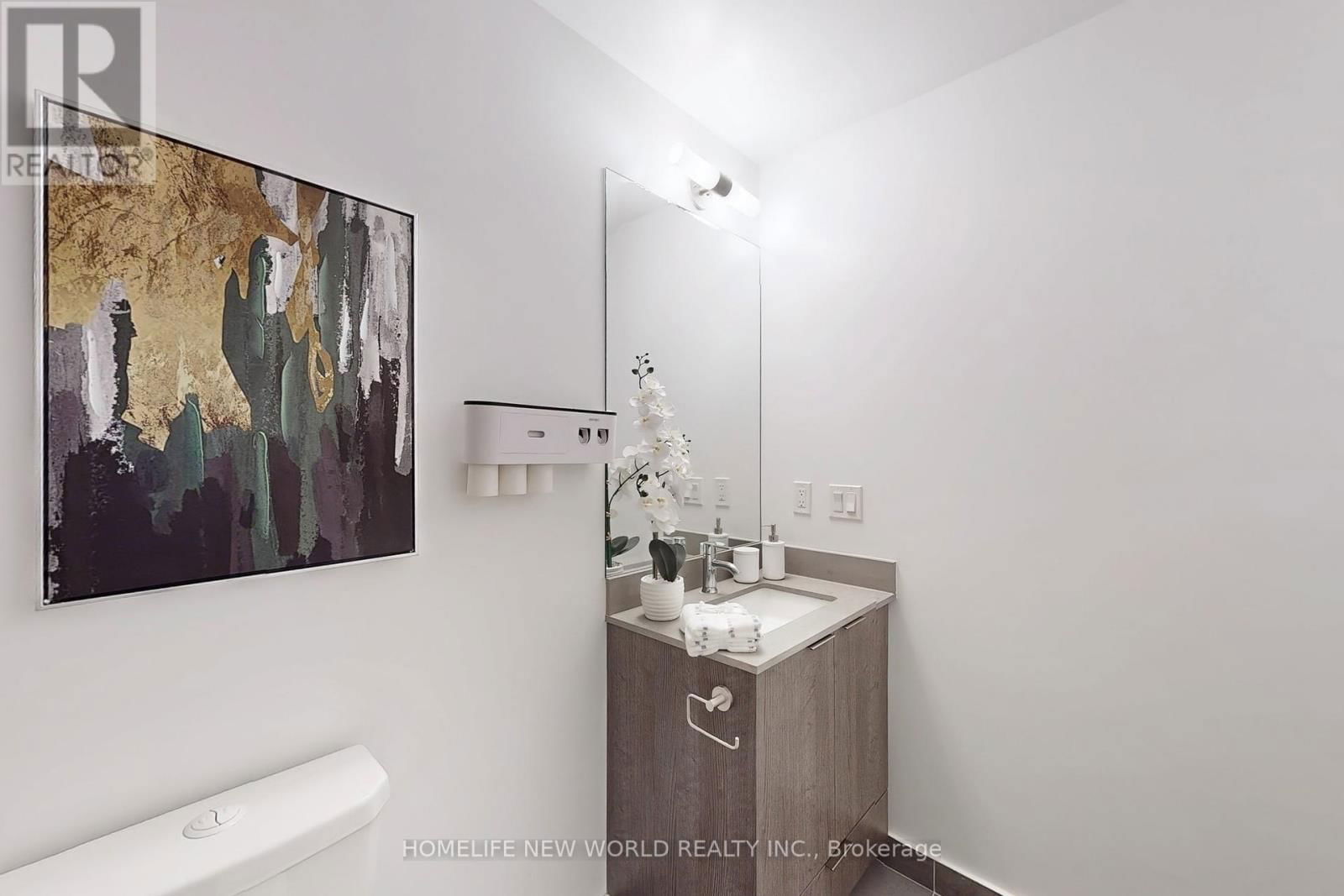 402 - 38 FOREST MANOR ROAD Image 21