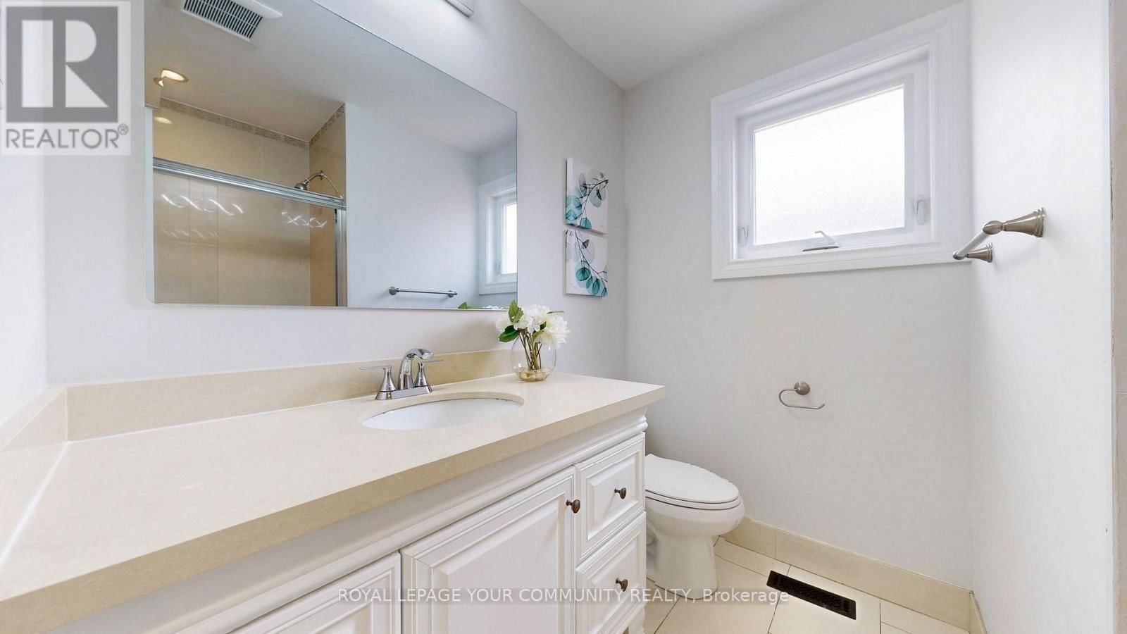 731 GLENCAIRN AVENUE Image 24