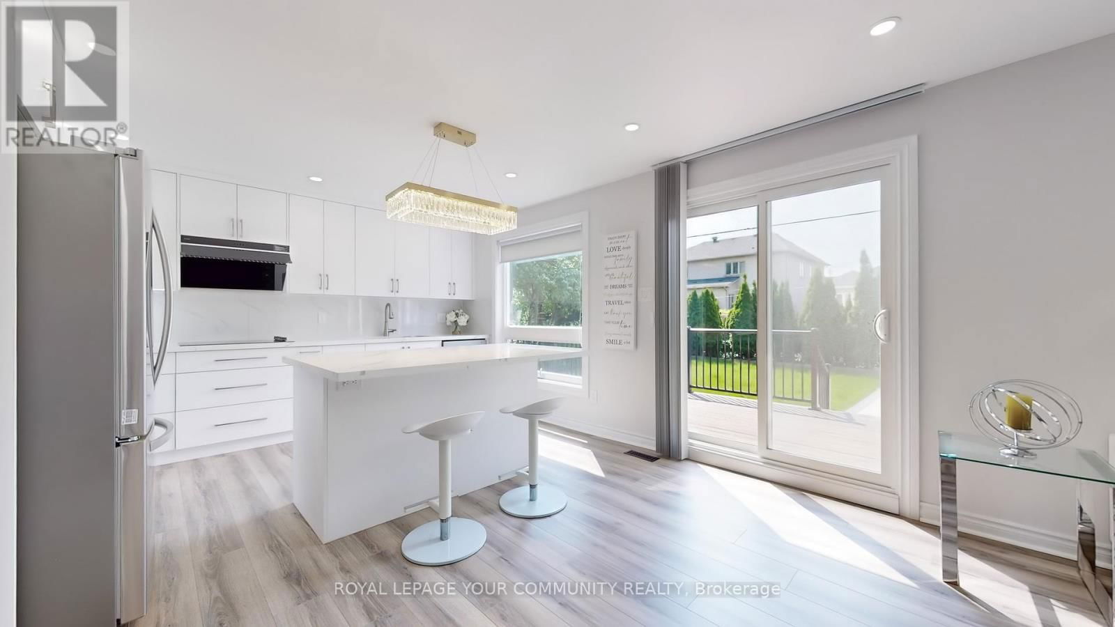 731 GLENCAIRN AVENUE Image 30