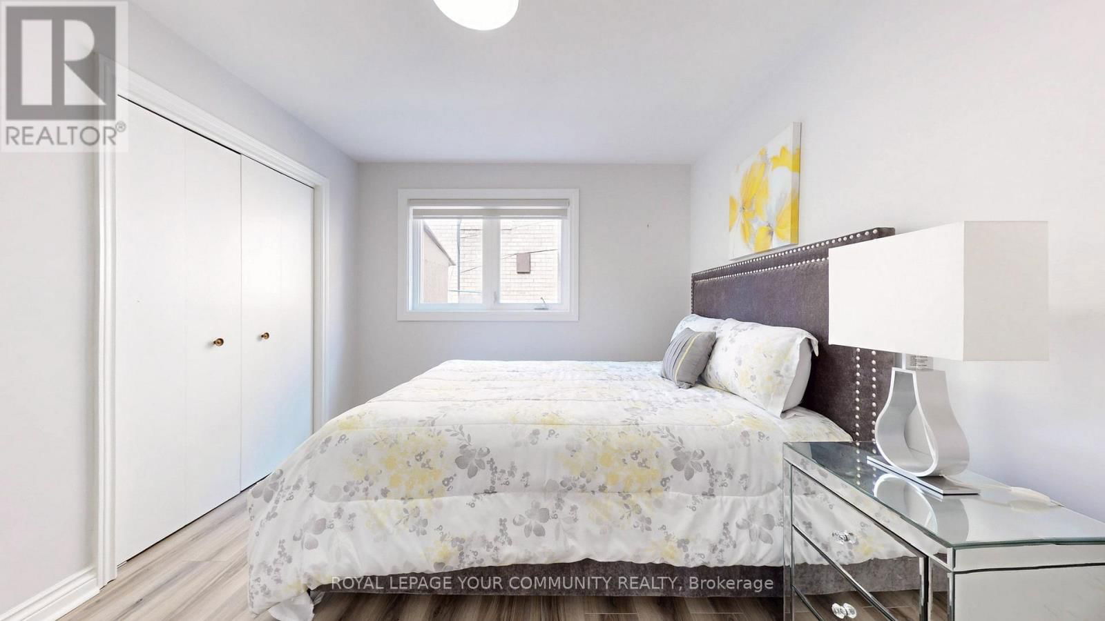731 GLENCAIRN AVENUE Image 36