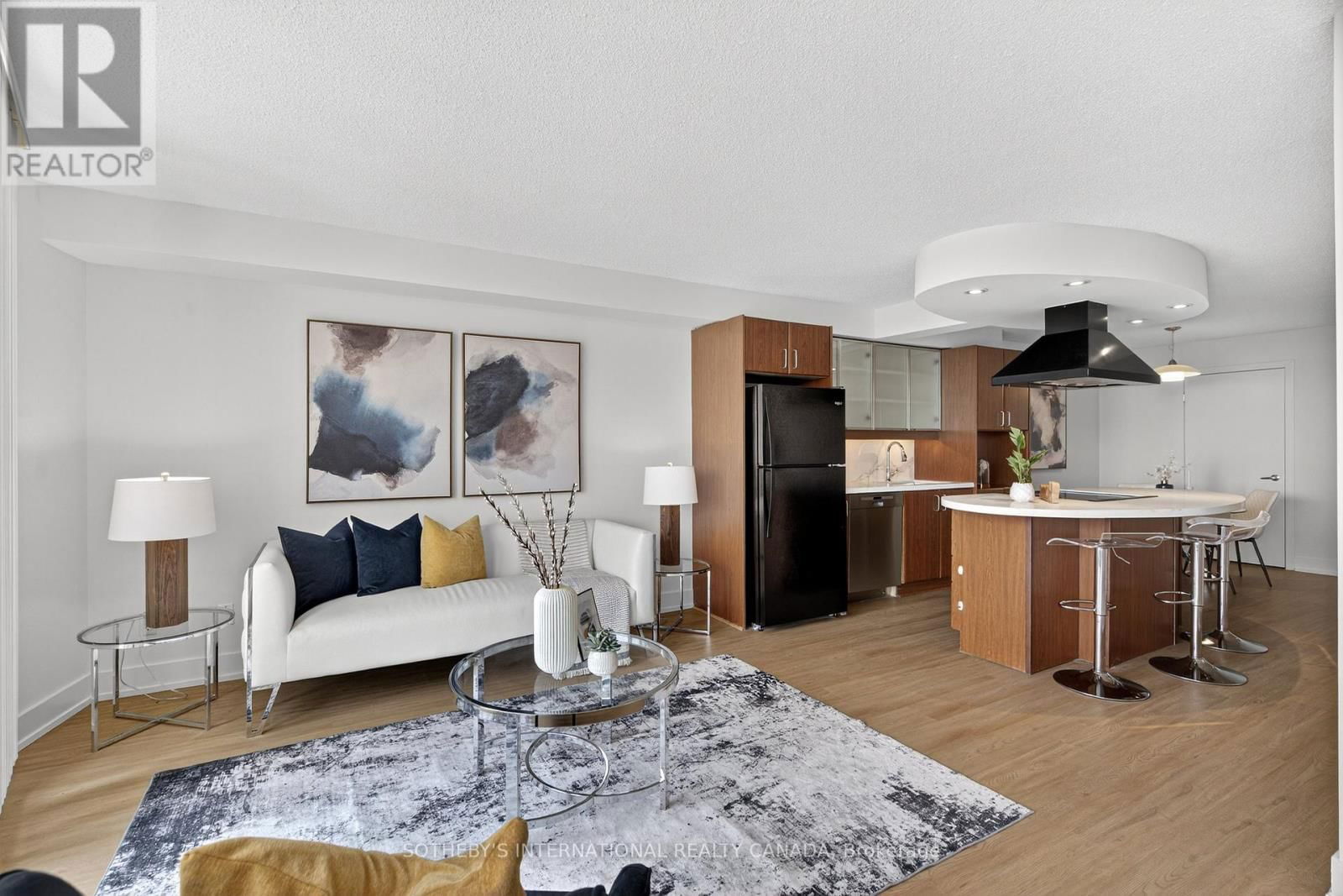 512 - 550 QUEENS QUAY WEST Image 12