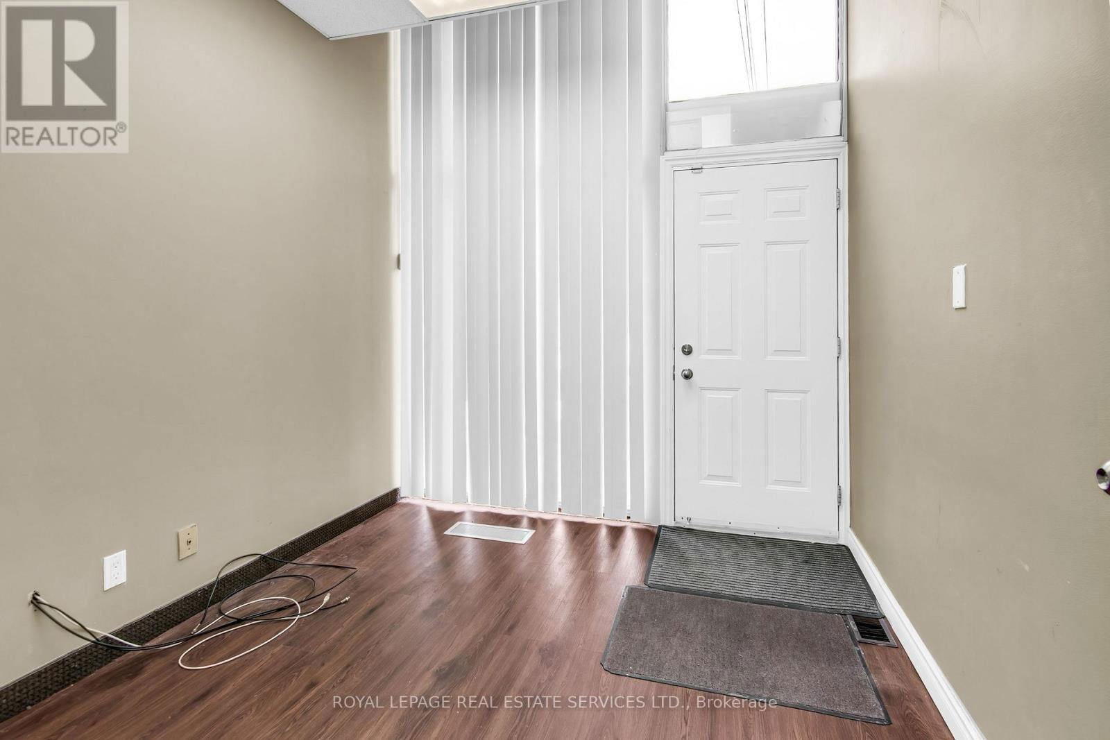 Main Floor - 346 DUNDAS STREET WEST Image 17