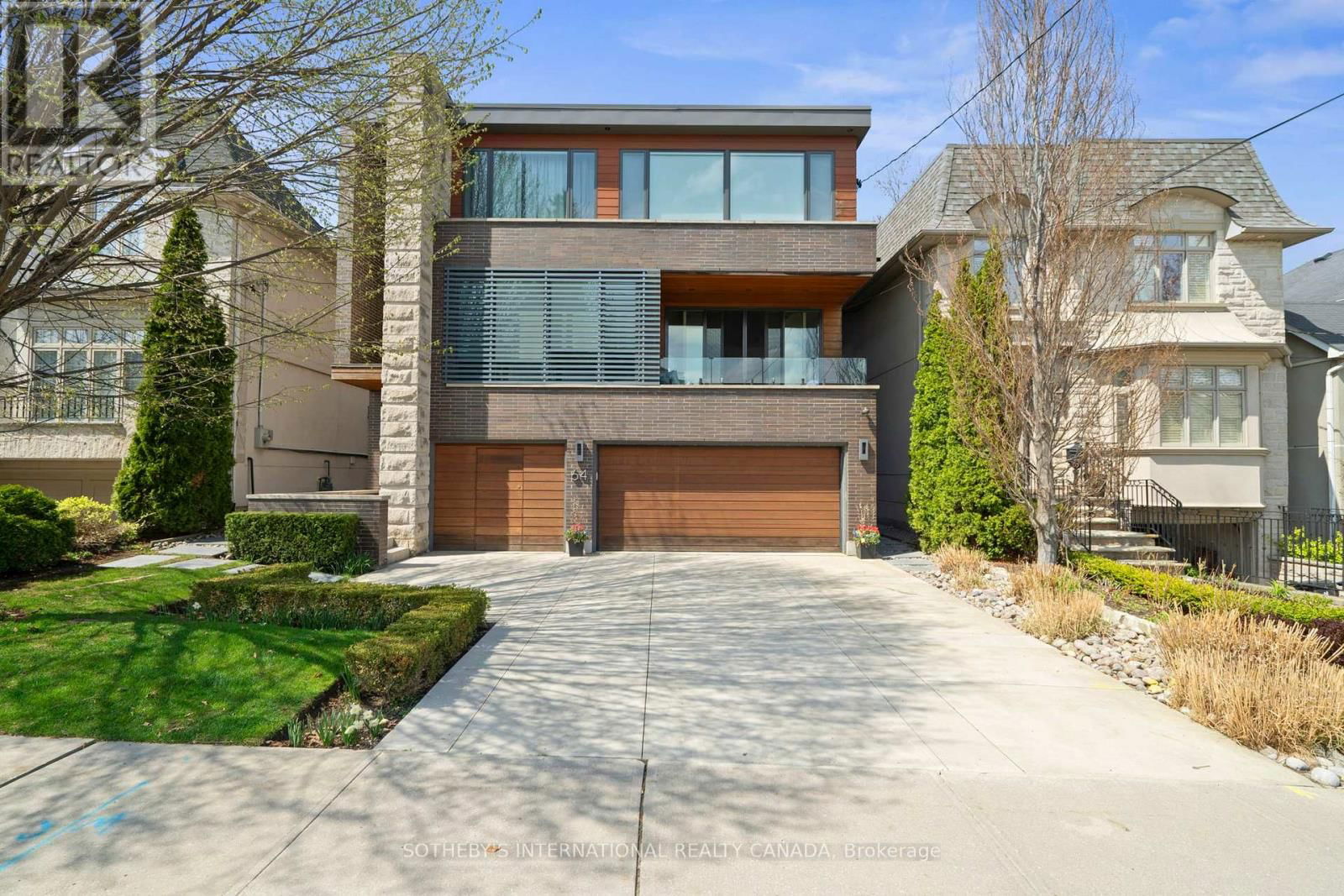 64 BANNOCKBURN AVENUE Image 1