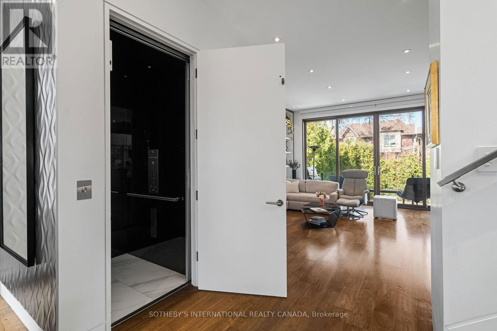 64 BANNOCKBURN AVENUE Image 14