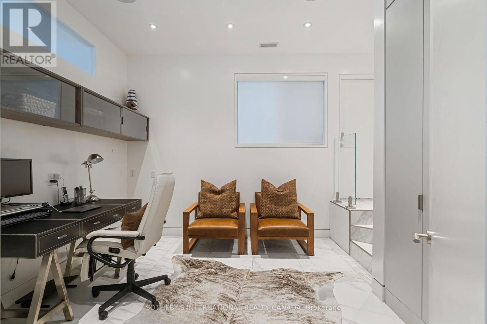 64 BANNOCKBURN AVENUE Image 35