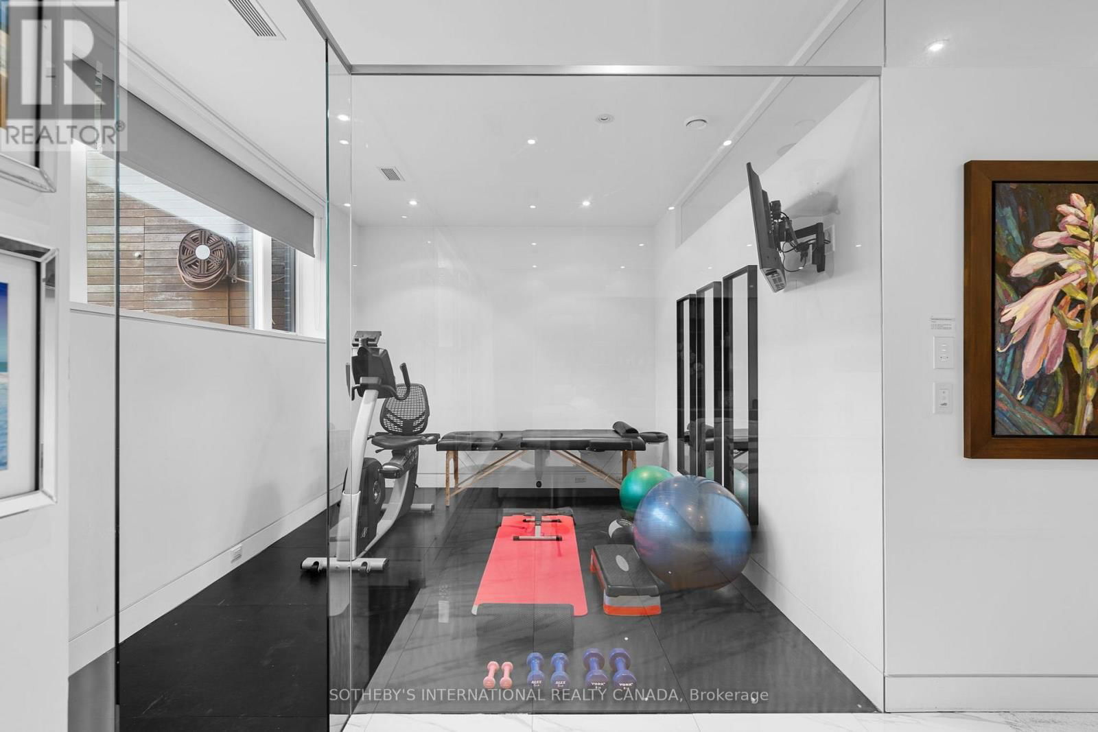 64 BANNOCKBURN AVENUE Image 37