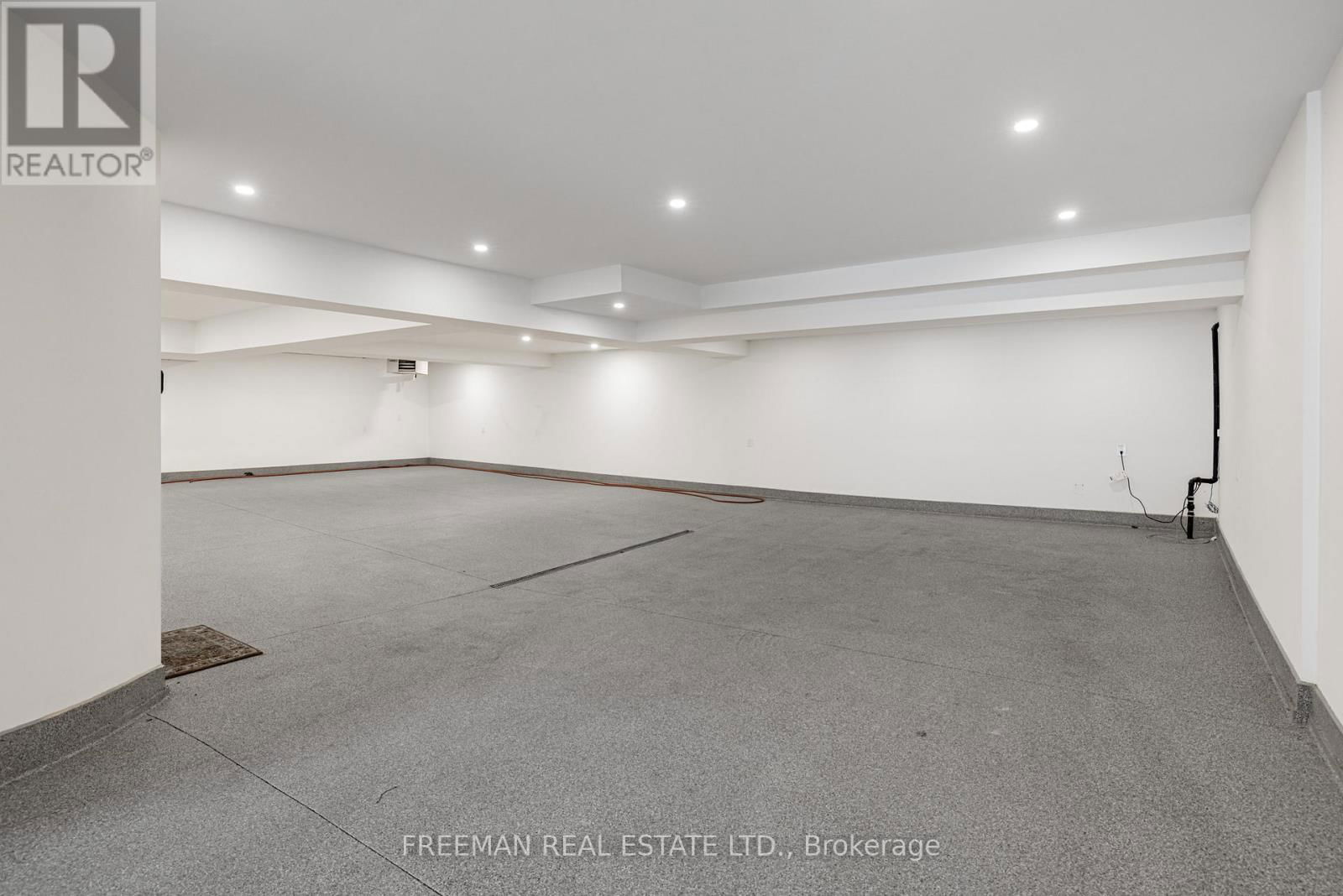49 DUNVEGAN ROAD Image 40