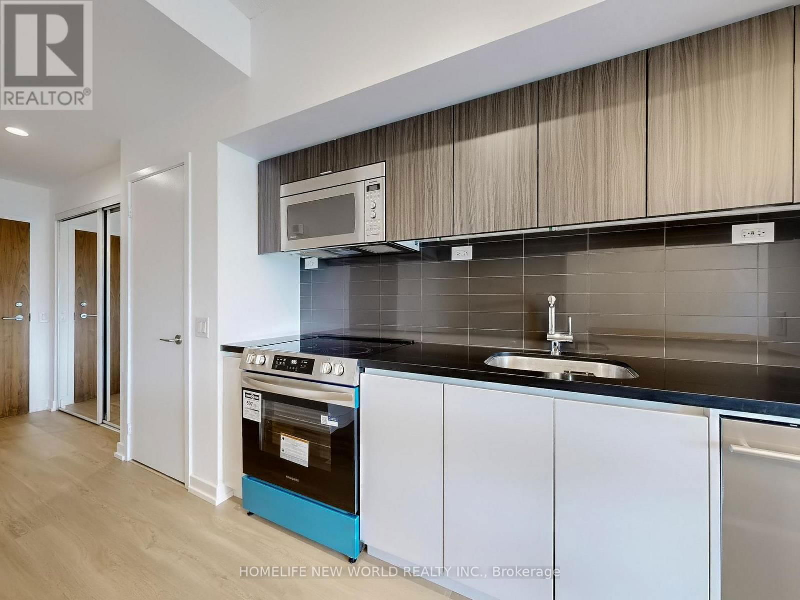 603 - 75 QUEENS WHARF ROAD Image 11