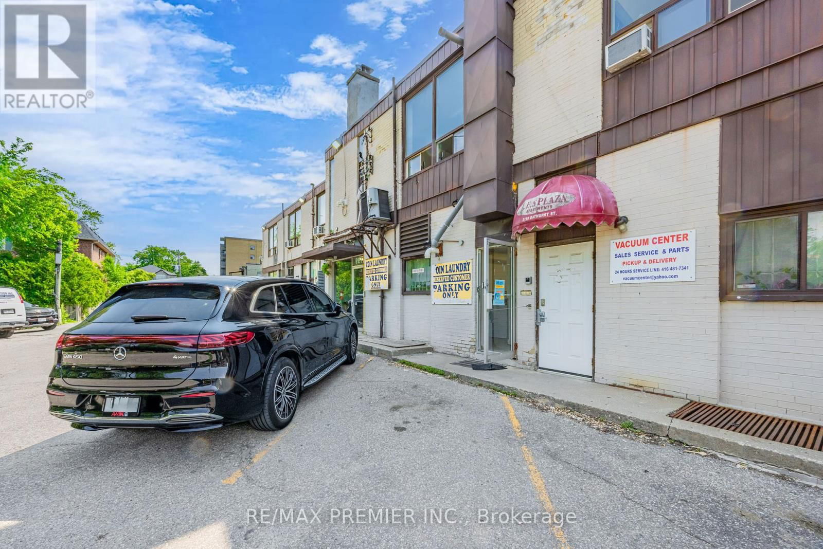 3201 BATHURST STREET Image 30