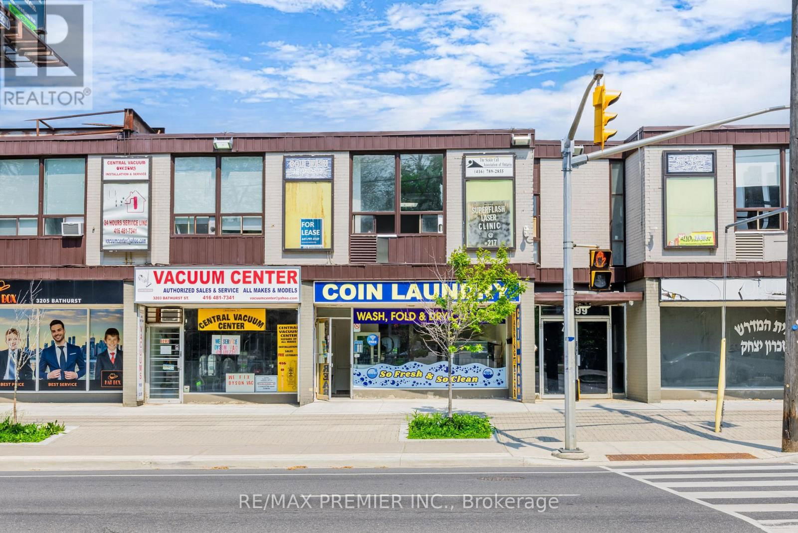 3201 BATHURST STREET Image 4